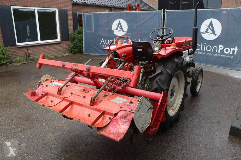 Lantbrukstraktor Yanmar 2TR20A
