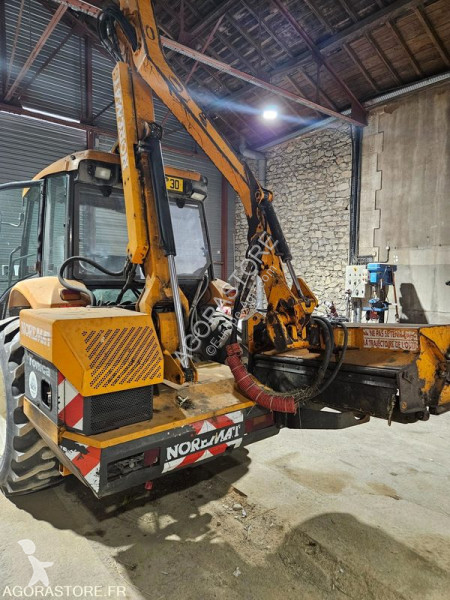 Zemědělský traktor  ERGOS 85