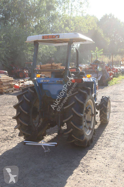 جرار زراعي Iseki TA270F