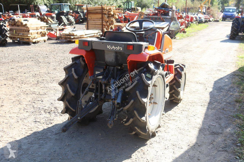 Tractor Kubota ASTE A-19