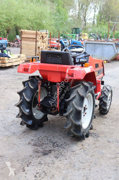 Tractor Mitsubishi MT15D