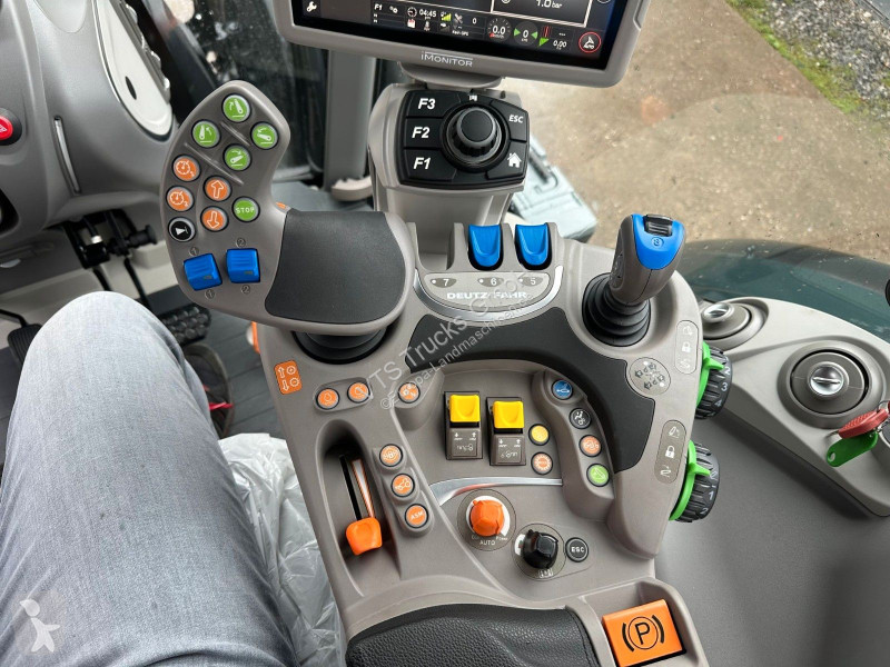 Tracteur agricole Deutz-Fahr 7250 AGROTON TTV...
