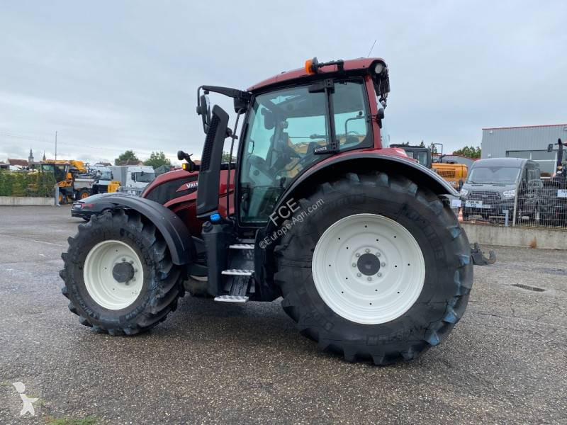 Tracteur agricole Valtra N175/DIRECT UNLIMITED...