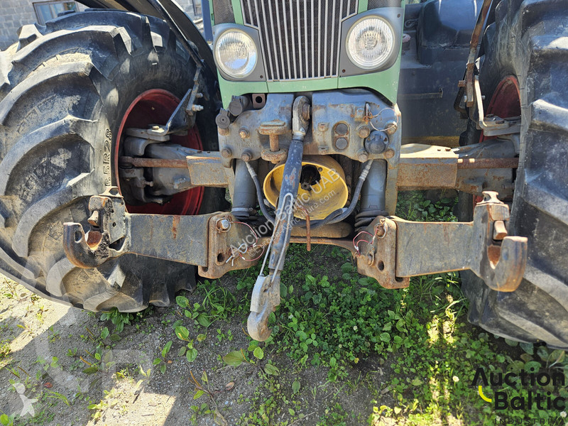 Zemědělský traktor Fendt Favorit 716 Vario