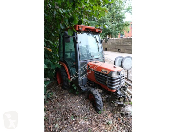 Tractor Kubota B2400D