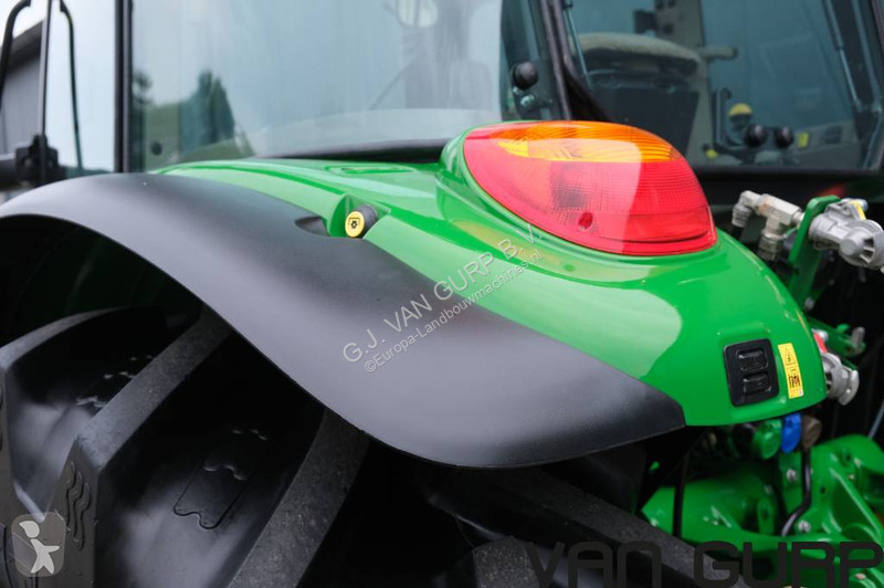 Сільськогосподарський трактор John Deere 5130 M...