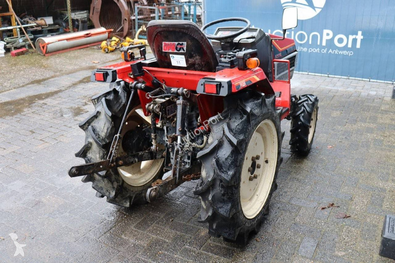 Сільськогосподарський трактор Yanmar FX175