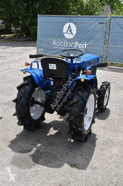 Сільськогосподарський трактор Iseki TX1510F