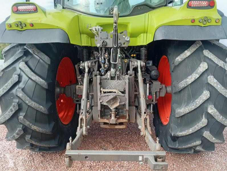 Tracteur agricole Claas  ARION 640