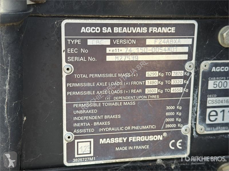 Сільськогосподарський трактор Massey Ferguson 4345