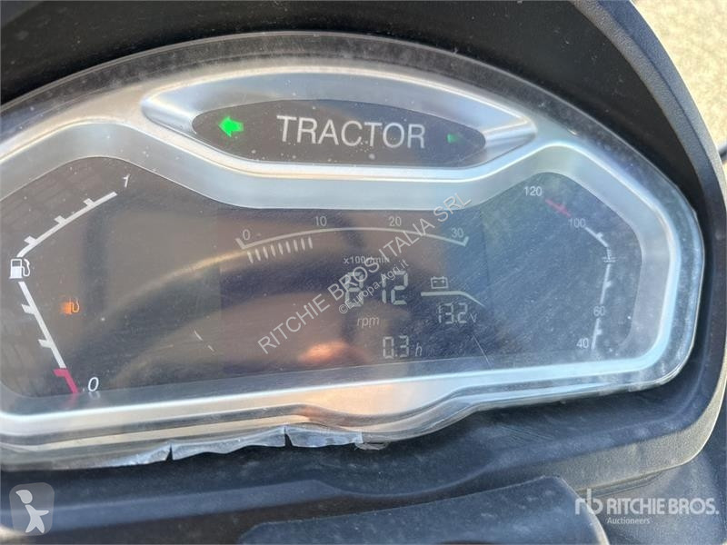 Сільськогосподарський трактор  TT604 4WD...