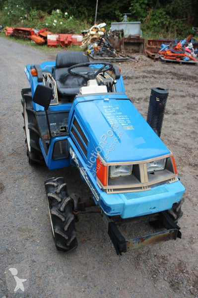 Сільськогосподарський трактор Iseki TU160F