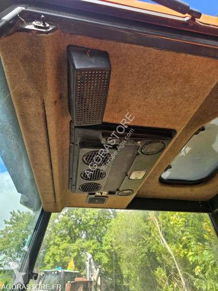 Tractor Renault R3143
