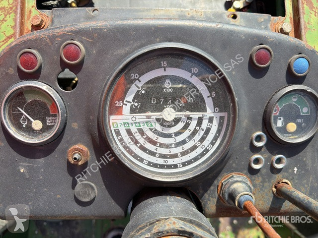 Ciągnik John Deere  1030