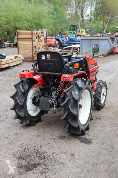 Mitsubishi MT15F tractor