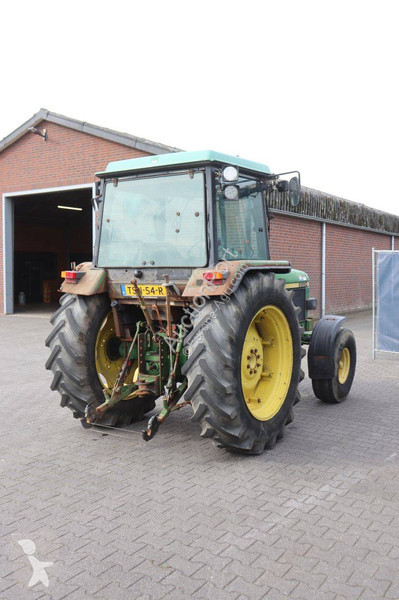 John Deere 2250 tractor