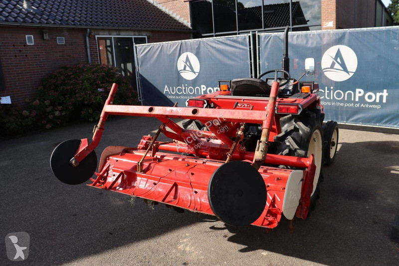 Tractor agrícola Yanmar F24