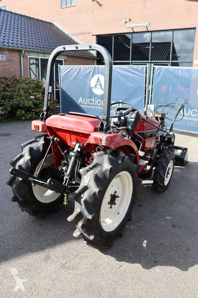 Tractor agrícola Mitsubishi MT205