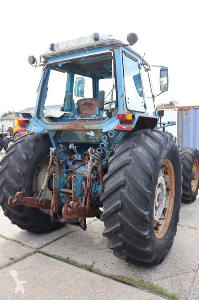 Tractor agrícola Ford TW-10