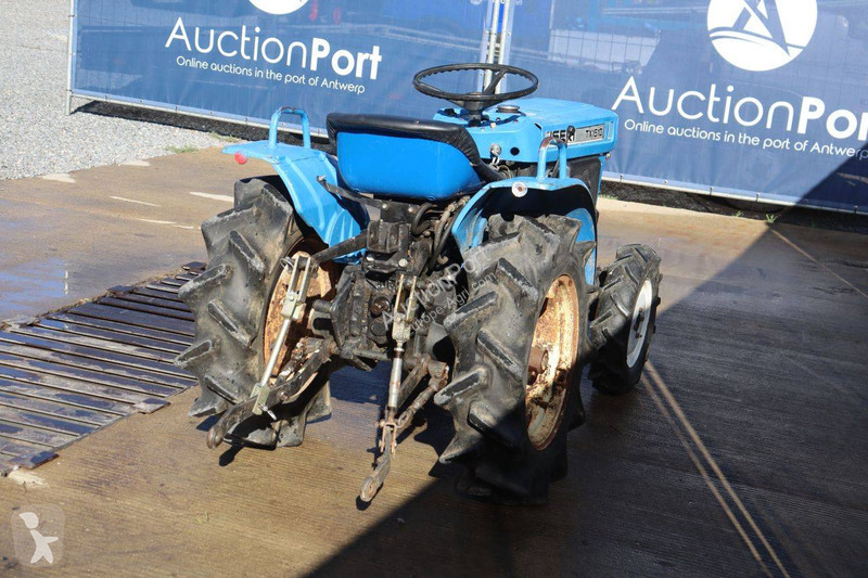 Tractor agrícola Iseki TX1510