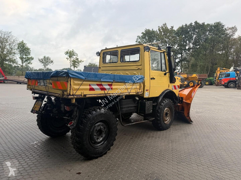 Tracteur agricole Mercedes Unimog U 1000 3-way...