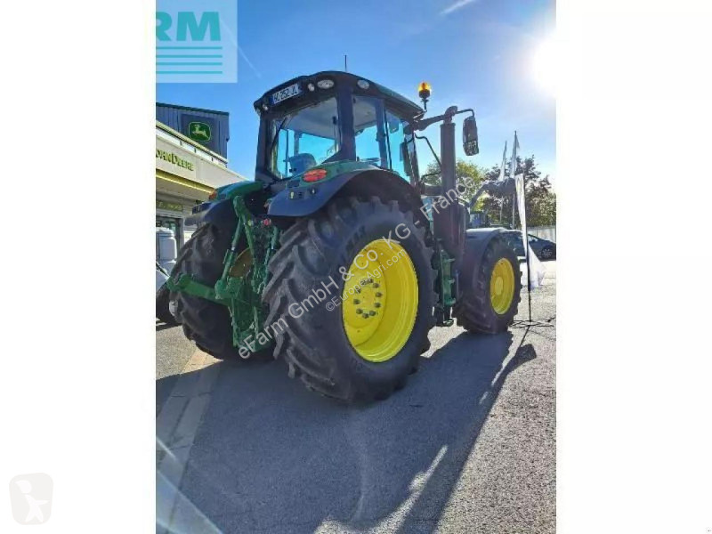 Tracteur agricole John Deere  6m 200