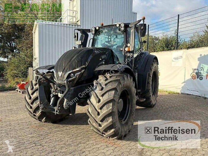 Tracteur agricole Valtra  t 195 direct