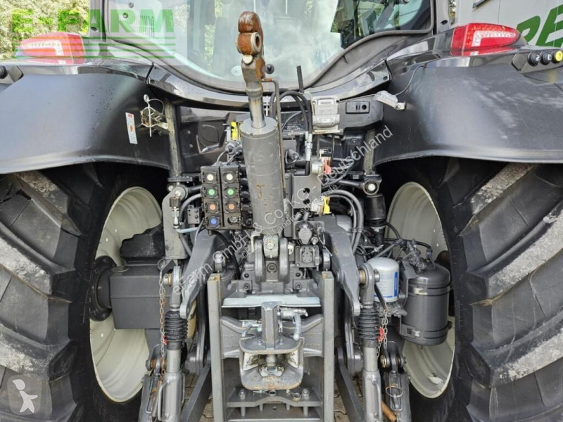 Tracteur agricole Valtra  n 175 active