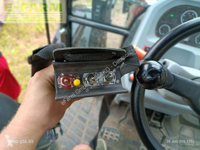 Tracteur agricole Valtra  a114 mit frontlader...