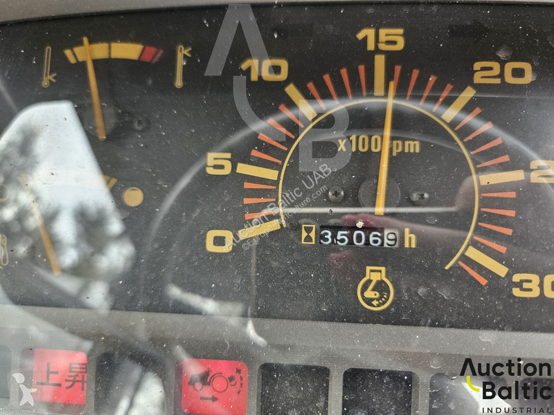 Zemědělský traktor Iseki Geas 33