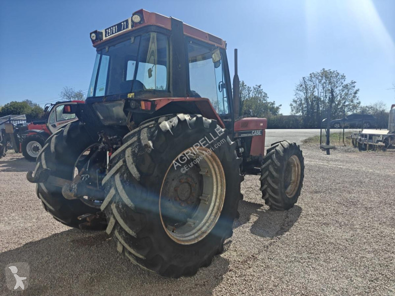 Tracteur agricole Case  1056XL