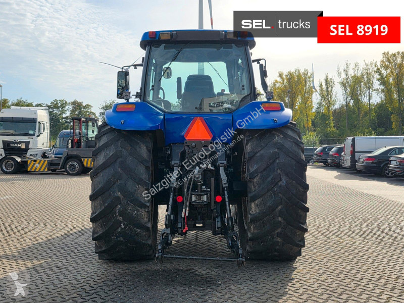 Tracteur agricole New Holland TG 230
