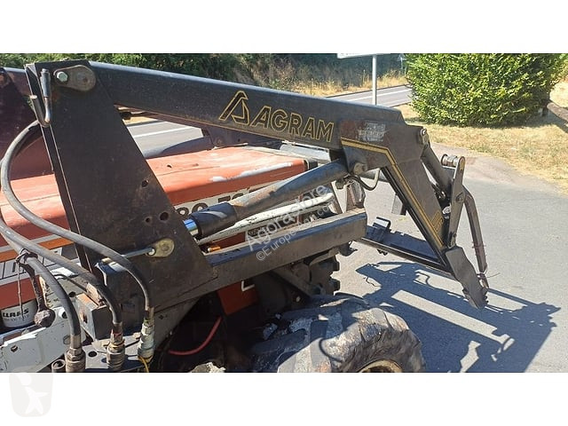 Tracteur agricole Fiat 8076