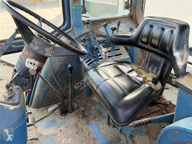Tractor Ford 6710 4wd front loader