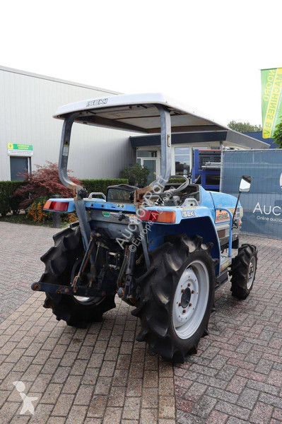 Tracteur agricole Iseki Geas 21