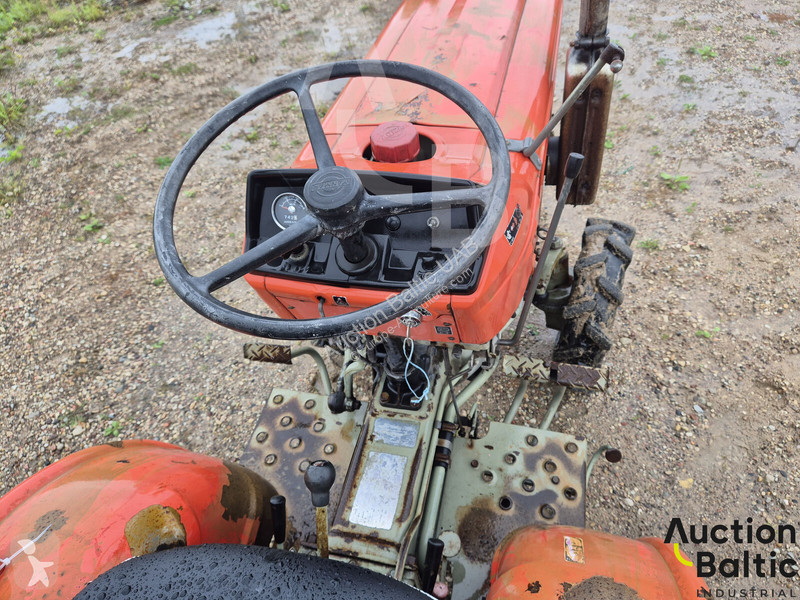 Tracteur agricole Yanmar YM 1401 D