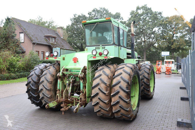 Zemědělský traktor  Bearcat PT225