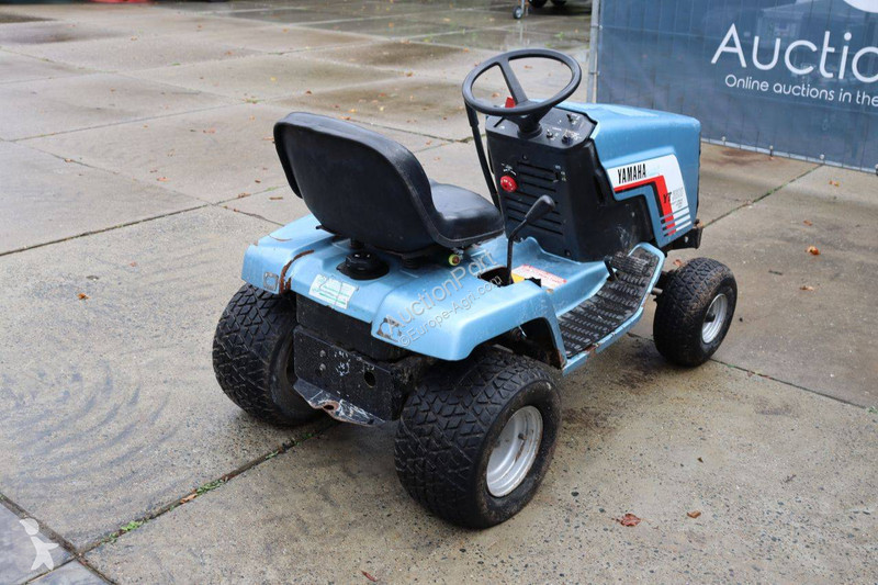 Zemědělský traktor  YT 3600