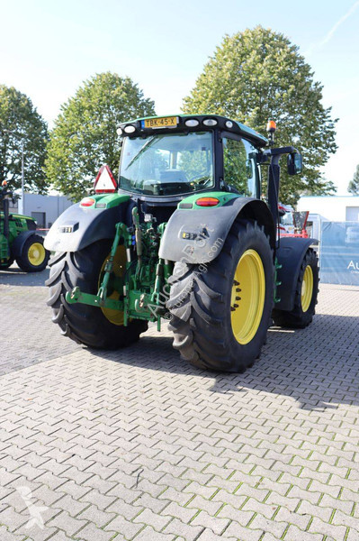 Zemědělský traktor John Deere 6170 R