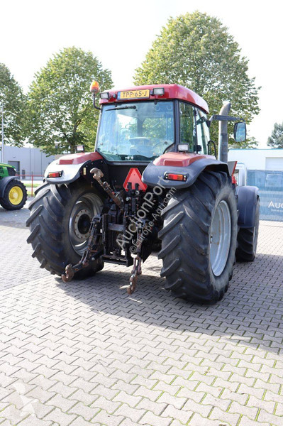 Zemědělský traktor Case IH MX135