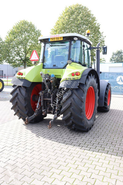 Zemědělský traktor Claas Arion 620