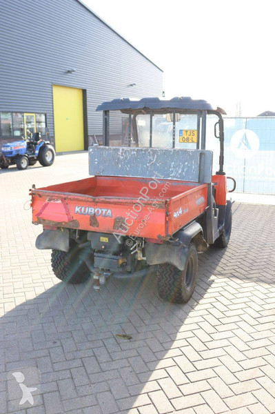Zemědělský traktor Kubota RTV900