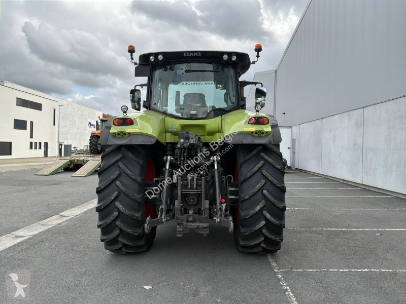 Zemědělský traktor Claas 830 Axion