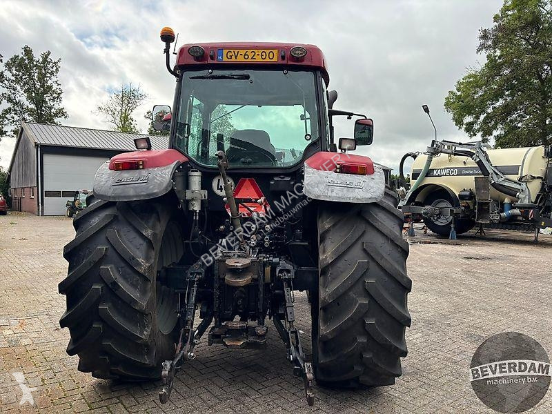 Zemědělský traktor Case Maxxum MX 135