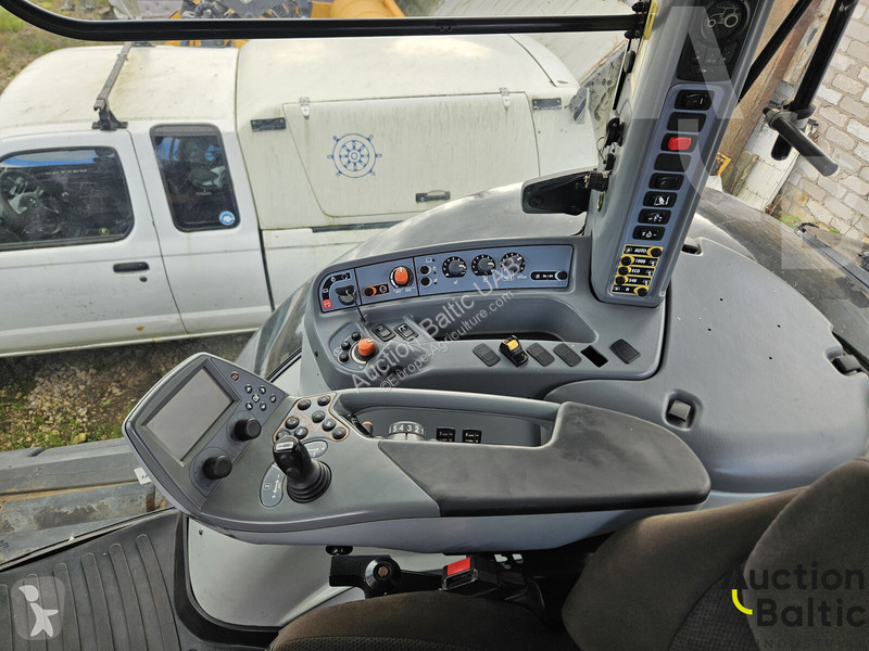 Tractor Valtra