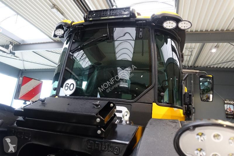 جرار زراعي JCB Icone