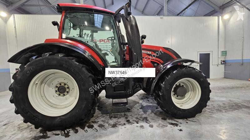 Landbrugstraktor Valtra T 154 HITECH