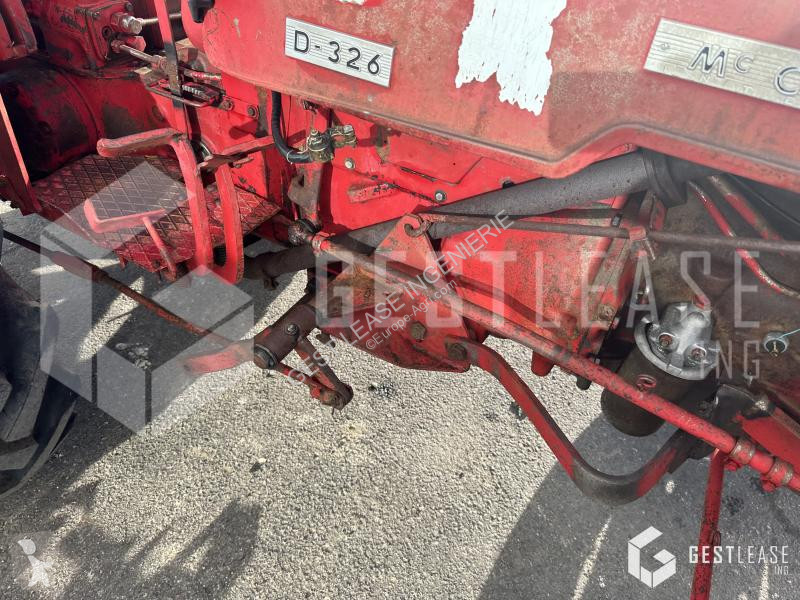Tractor Mc Cormick  D326
