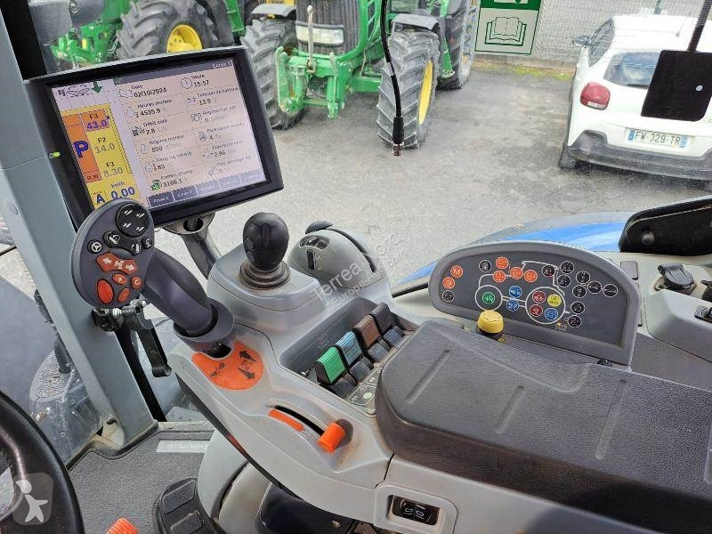 Tracteur agricole New Holland T7 250