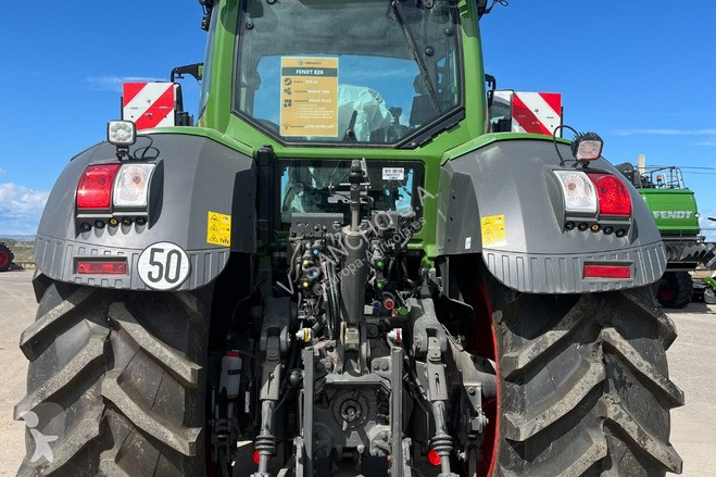 Landbrugstraktor Fendt FENDT 826 VARIO S4 PROFI...
